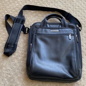 Briggs and Riley black leather shoulder bag / briefcase